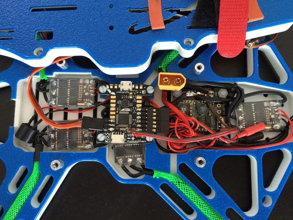 Flyduino KISS FC - Installed inside frame