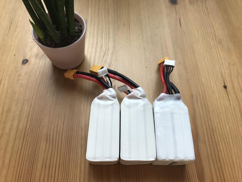 SLS NOC FPV Battery Series - Width Comparison with Plant