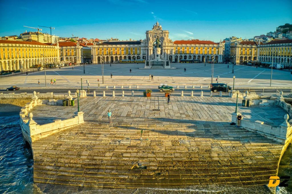 Mavic 2 Pro und Aurora HDR - Bild 1 (Lissabon, Portugal)