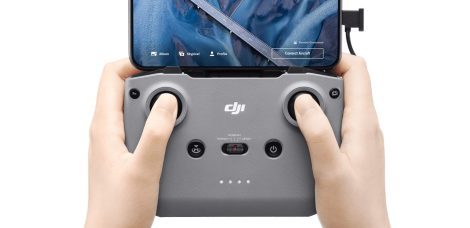 Mavic Air 2 Controller mit Fly App