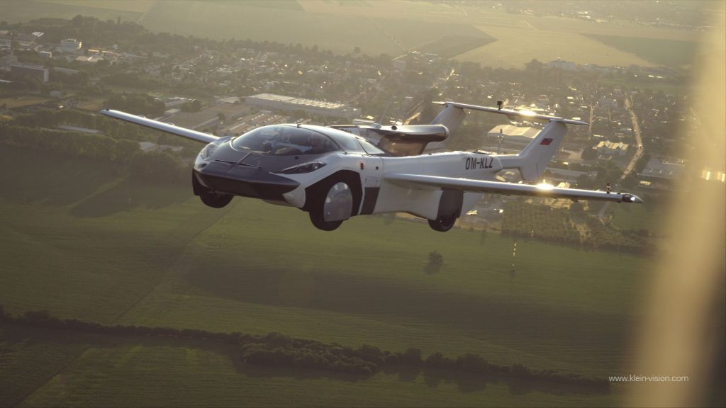 Klein Vision AirCar in der Luft